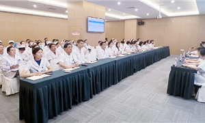 统一思想抓落实——成都西区医院召开4月干部例会